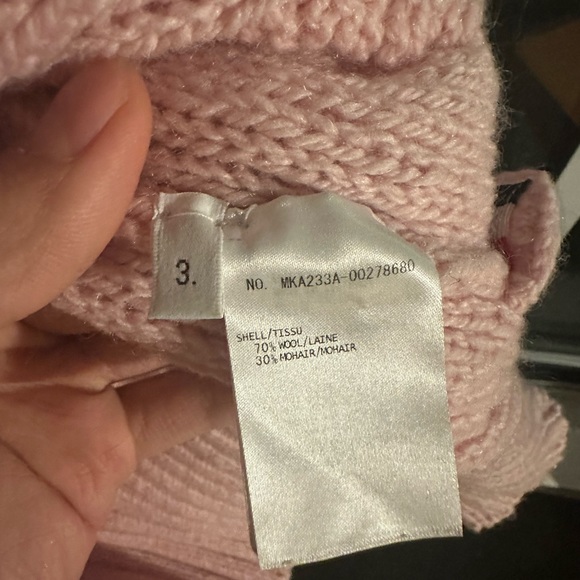 pink sweater from luxury Brand thom browne - Picture 5 of 6